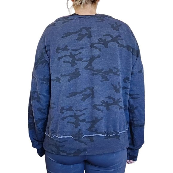 Sundry XL 4 Blue Black Camo Print Off Shoulder Cozy Pullover Sweatshirt Oversize - Picture 2 of 9
